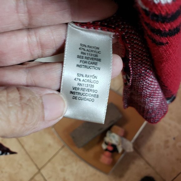 Plaid Cardigan Sweater Size L Black Red Long W No Buttons - Picture 8 of 8